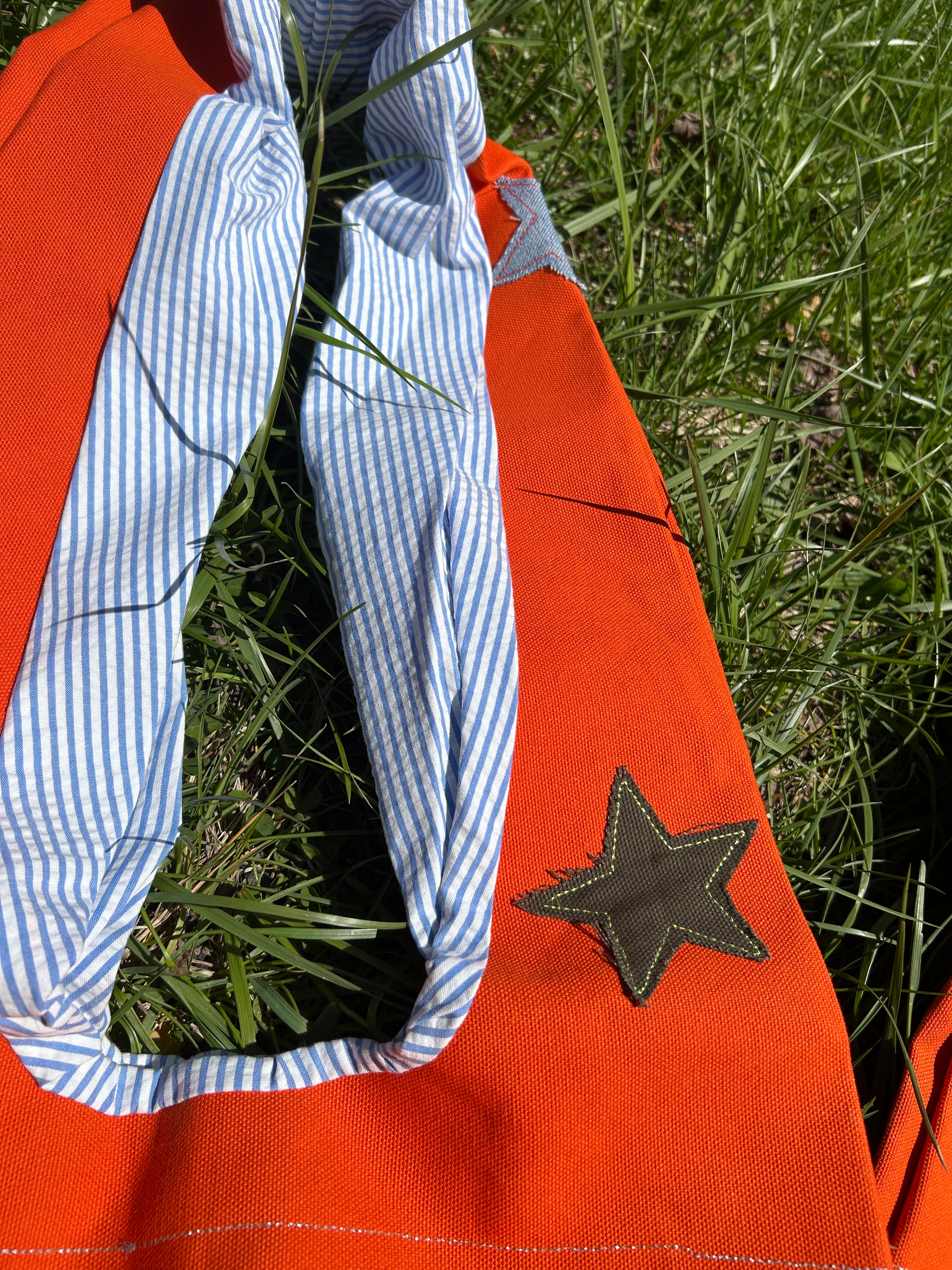 CANVAS SHOULDER BAG [ORANGE W. BLUE STRIPE]